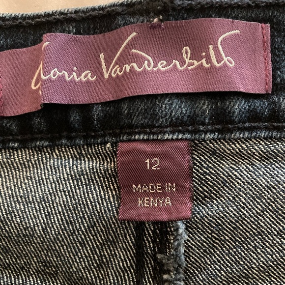 Gloria Vanderbilt Amanda Stellar Jeans Size 12 Short Beaded Pockets Tapered Leg - Picture 2 of 10